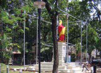 ಸರ್ವಜ್ಞ ಪ್ರತಿಮೆ: ಈಗಿನ ತಾಜಾ ಚಿತ್ರಗಳು